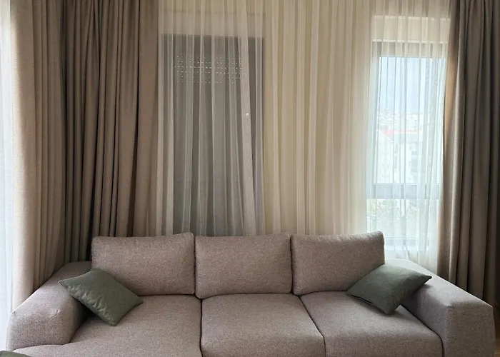 Magnolija トレビニエ